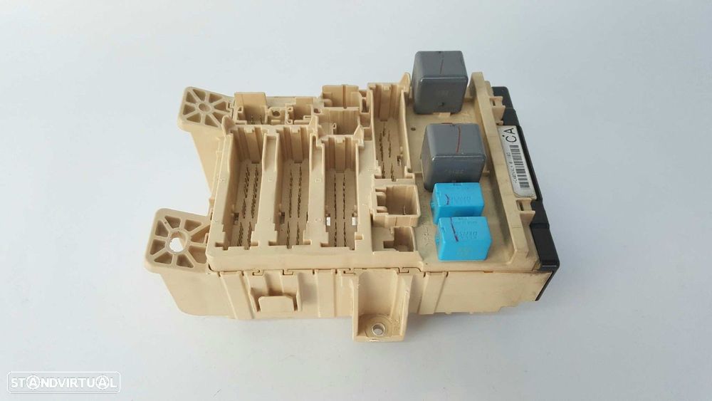 CAIXA DE RELÉS/ FUSÍVEIS LEXUS RX300 (MCU15) PREMIUM - 1