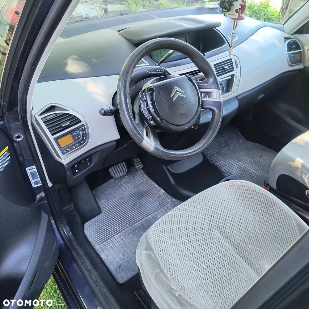 Citroën C4 Picasso 2.0 HDi Impress Exclusive - 6