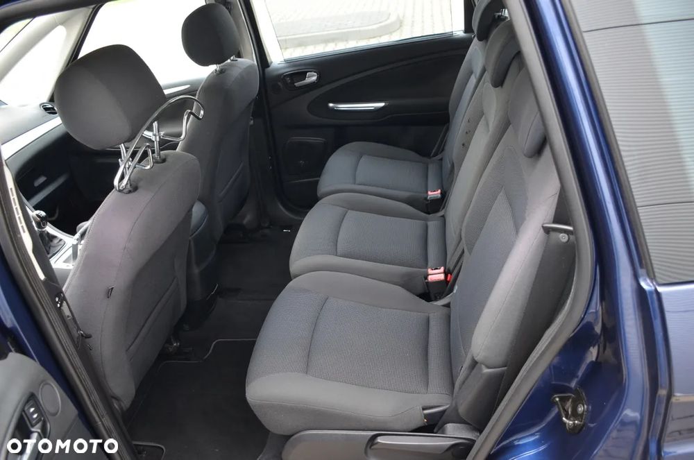 Ford S-Max 2.0 Ambiente - 26