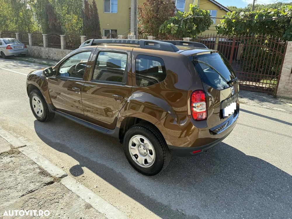 Dacia Duster 1.6 4x2 Laureate - 12