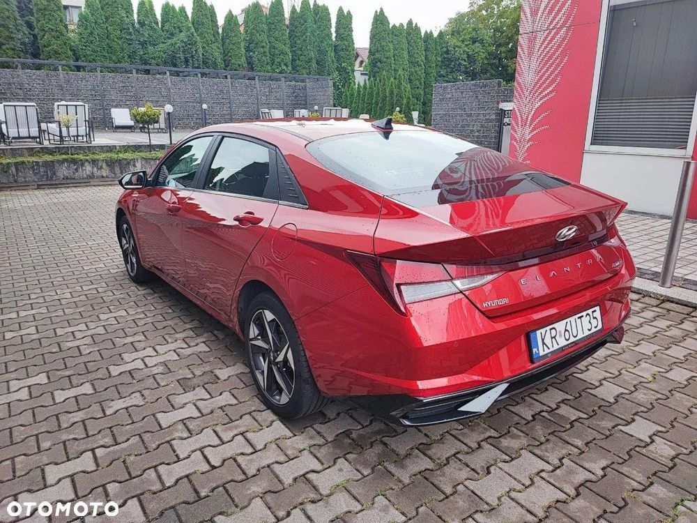 Hyundai Elantra 1.6 Smart - 3