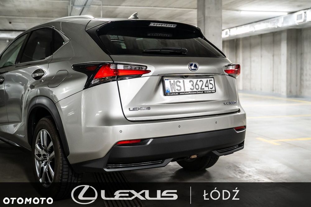 Lexus NX 300h Comfort AWD - 6