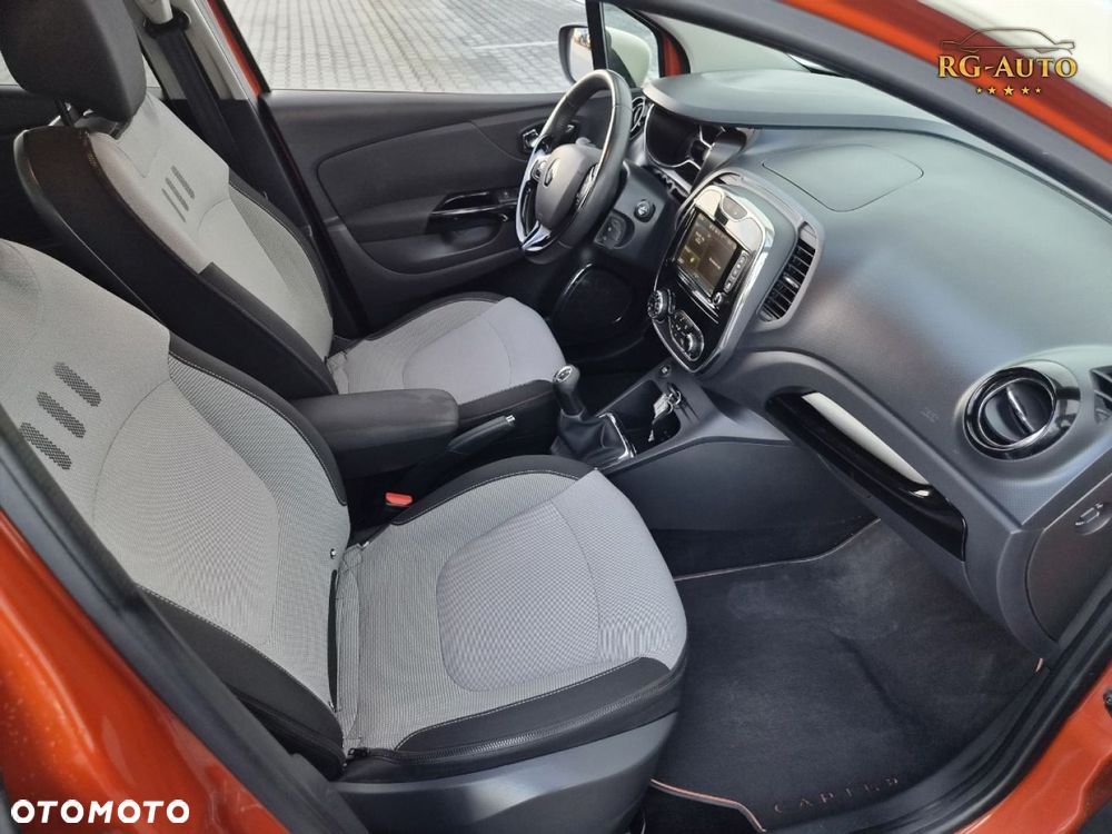Renault Captur - 24