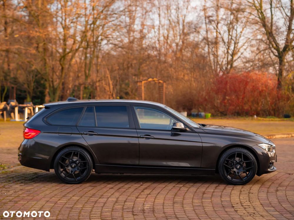 BMW Seria 3 320i Advantage - 13