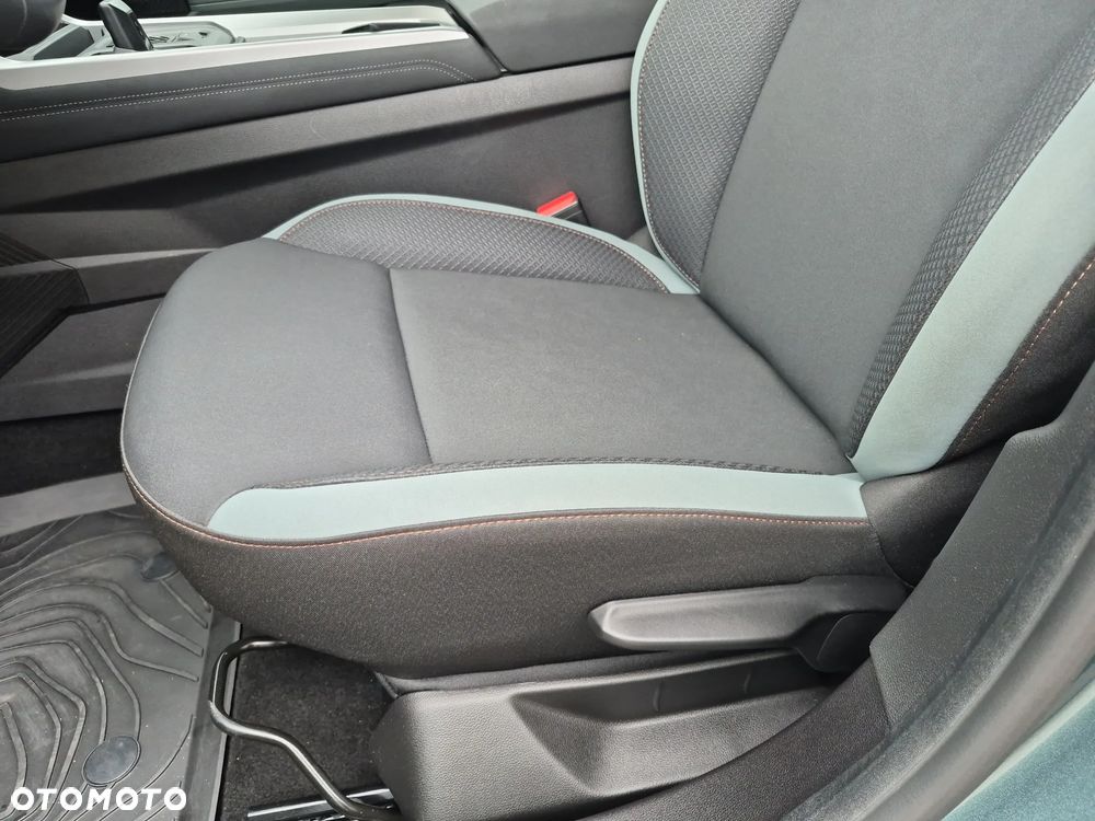 Dacia Bigster 1.8 Full Hybrid 155 Extreme MMT - 12