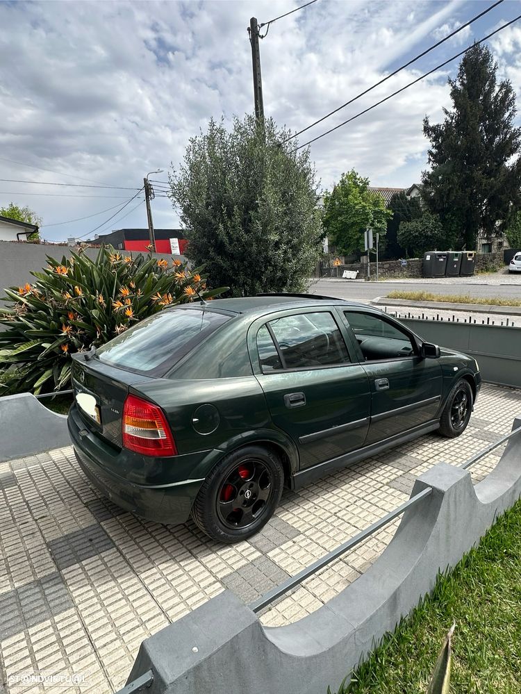 Opel Astra 1.4 Club - 3