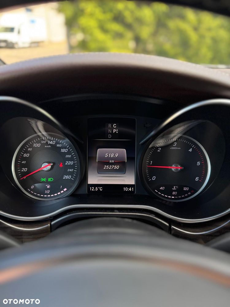 Mercedes-Benz Klasa V 250 d 4-Matic Avantgarde 7G-Tronic (ekstra d³) - 35