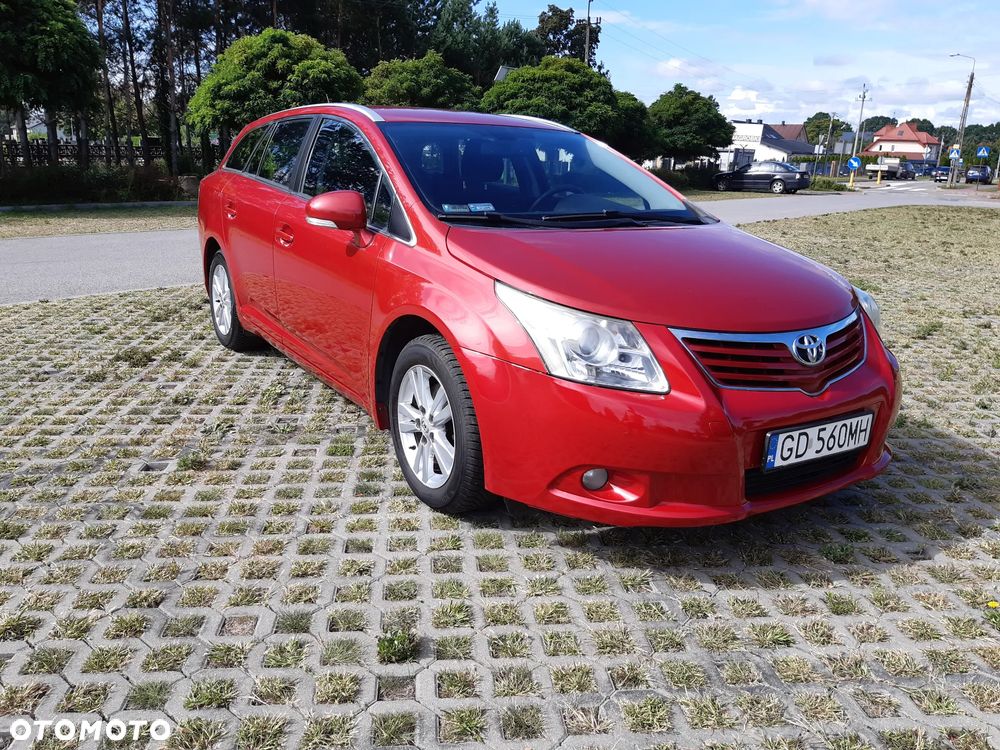 Toyota Avensis 1.8 Luna - 10