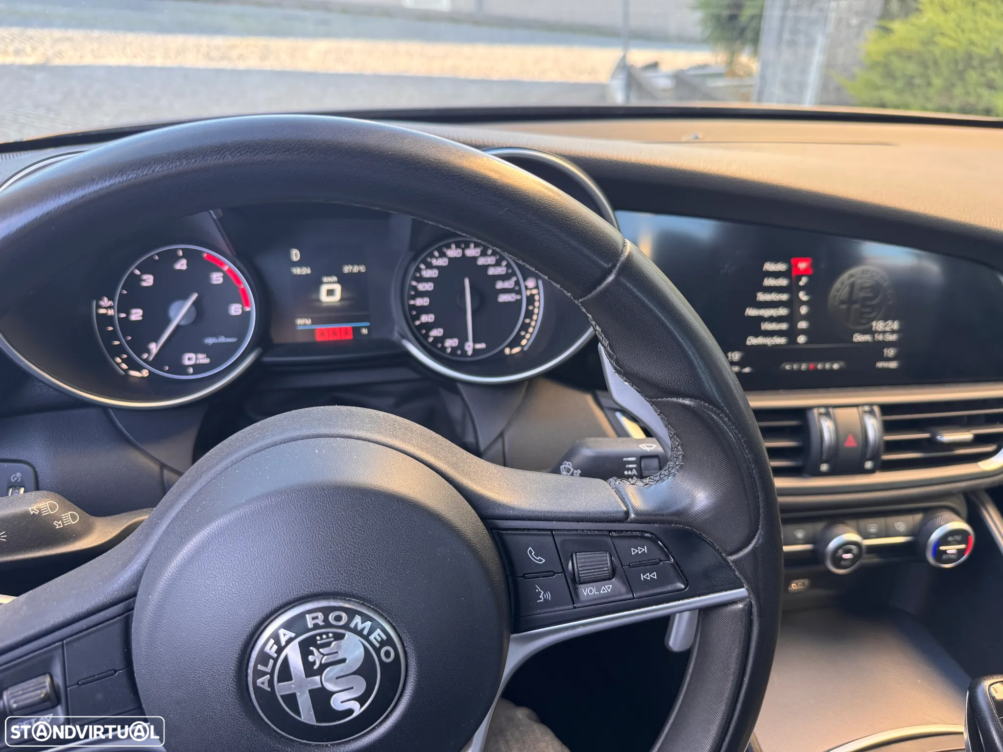 Alfa Romeo Giulia 2.2 D Super AT8 - 12