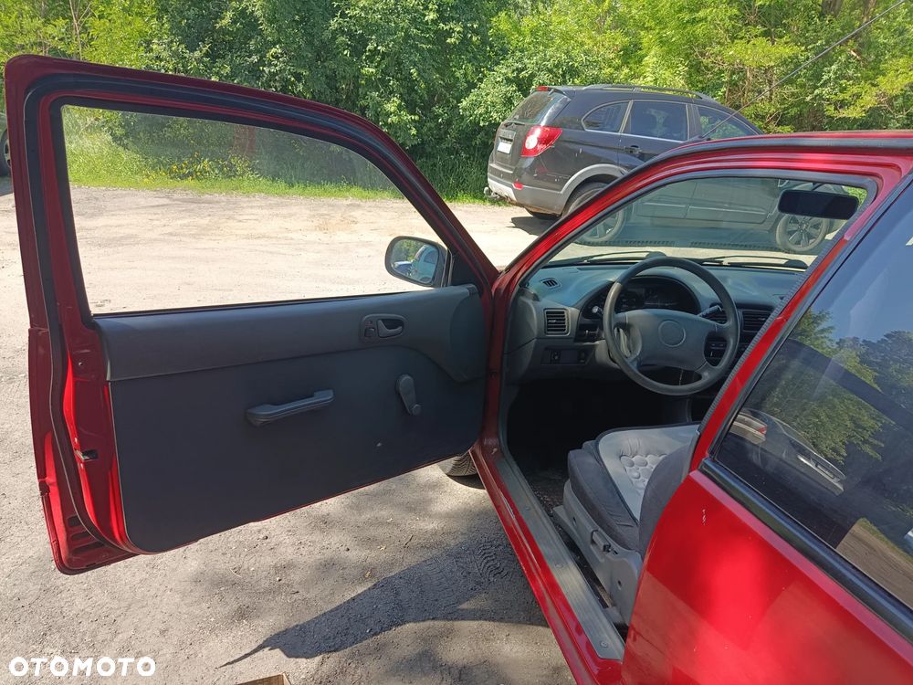 Suzuki Swift 1.0 GL - 7