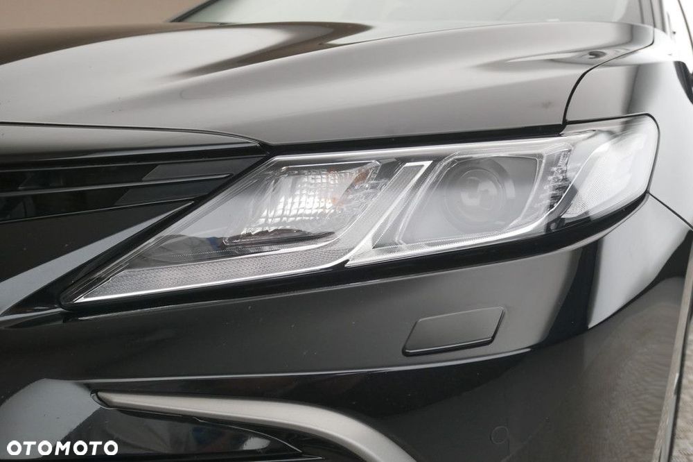 Toyota Camry 2.5 Hybrid Comfort CVT - 13