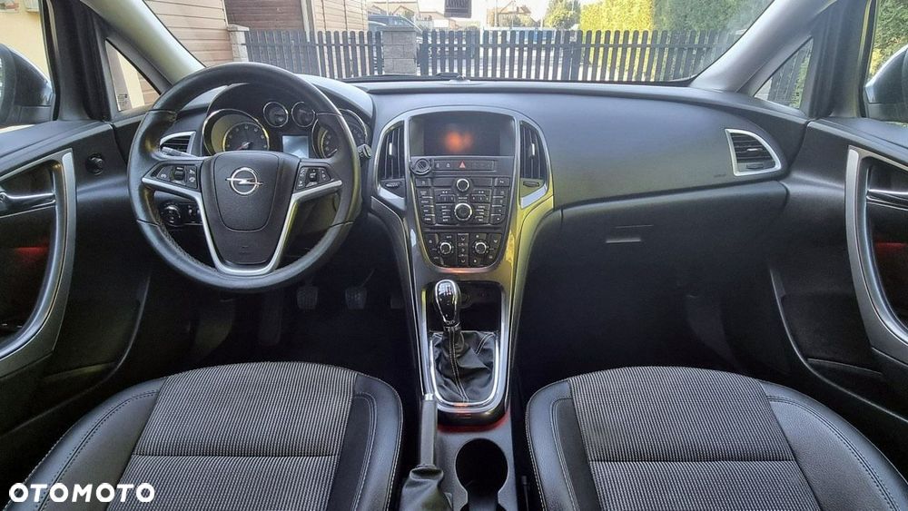 Opel Astra - 12