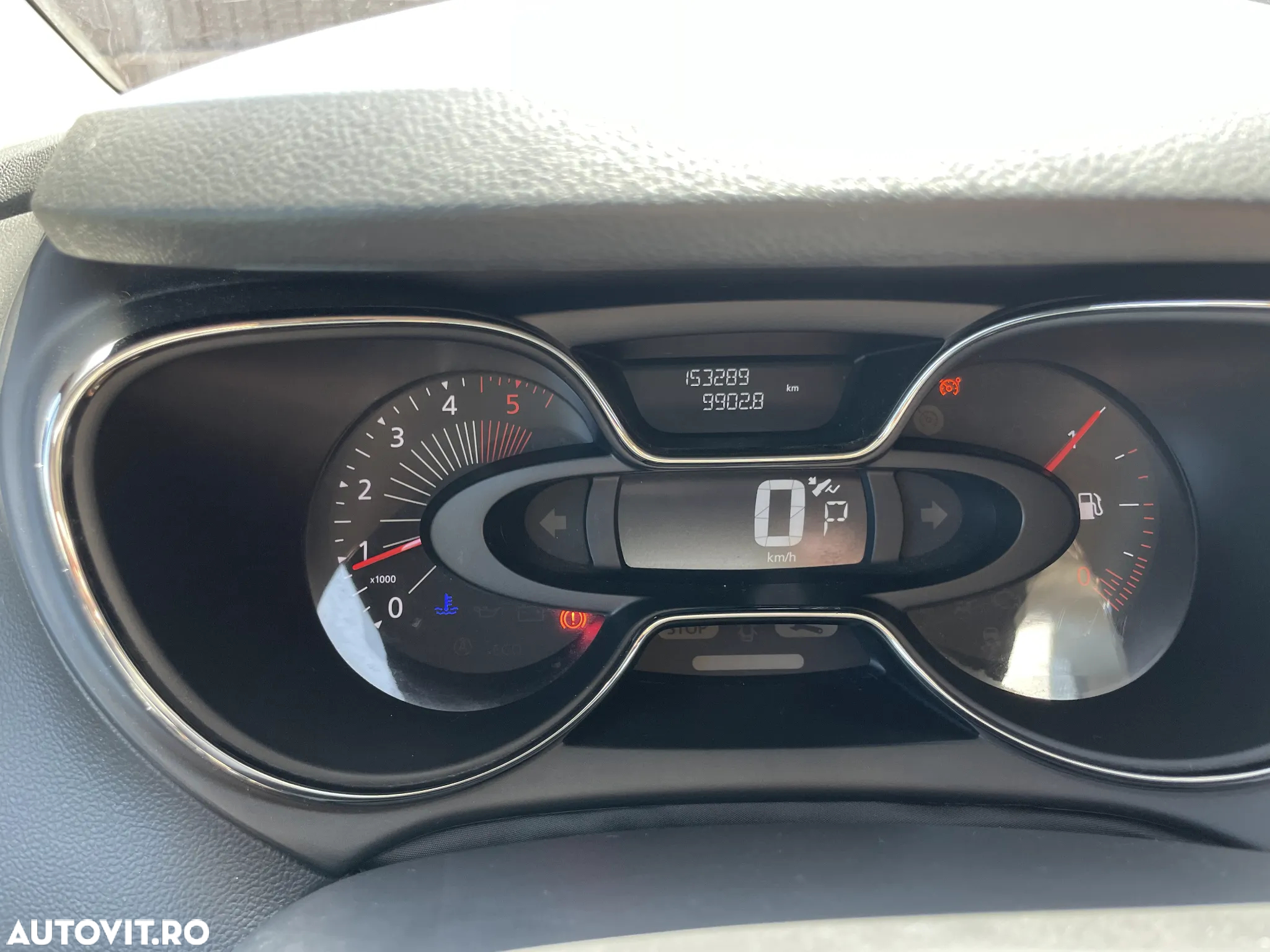 Renault Captur - 16