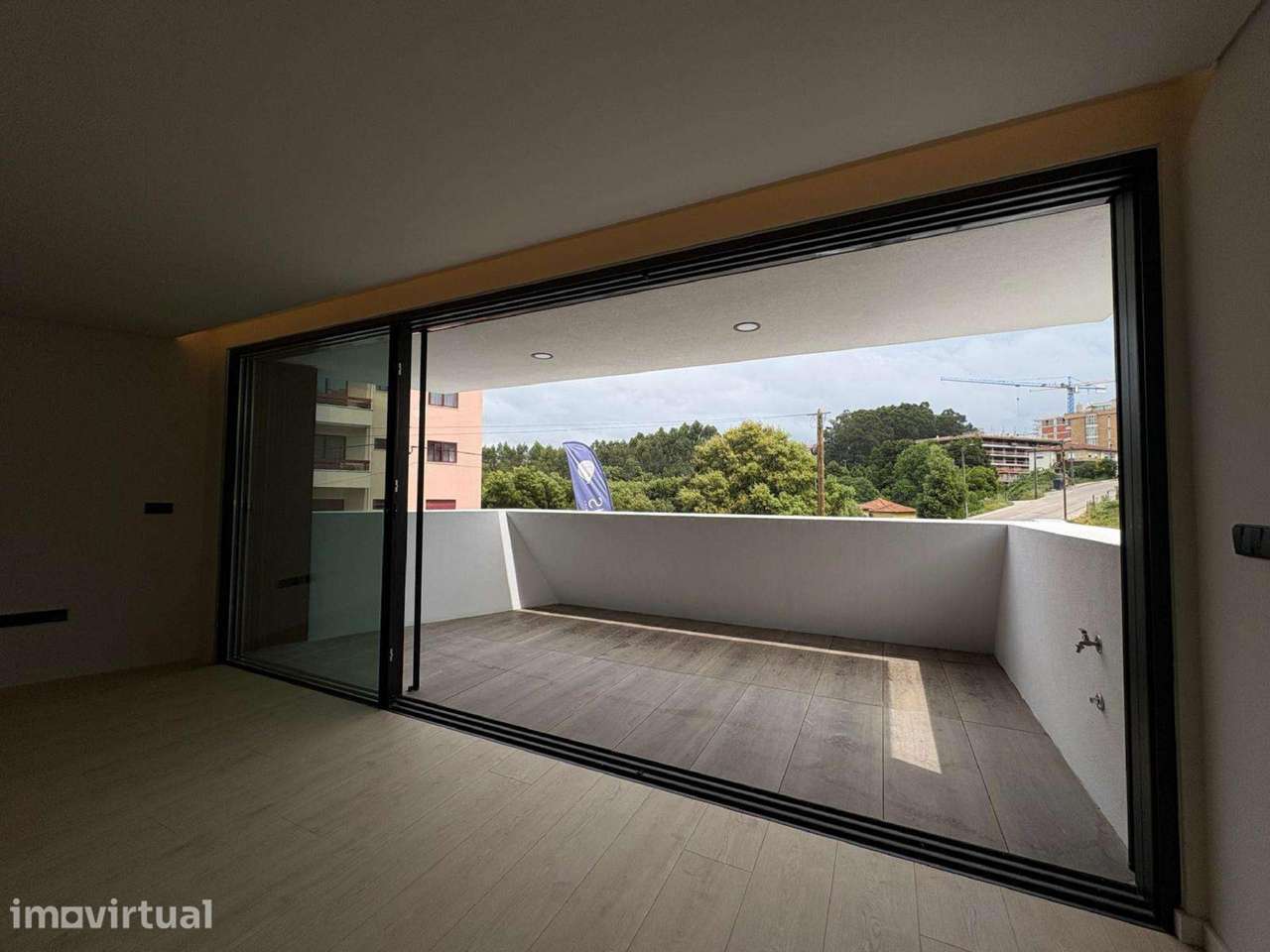 Apartamento T2 no centro de Gondomar - Grande imagem: 3/23