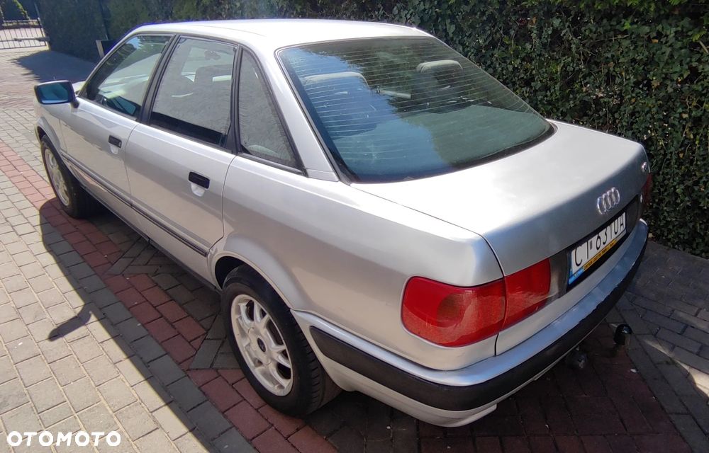 Audi 80 2.0 E - 2