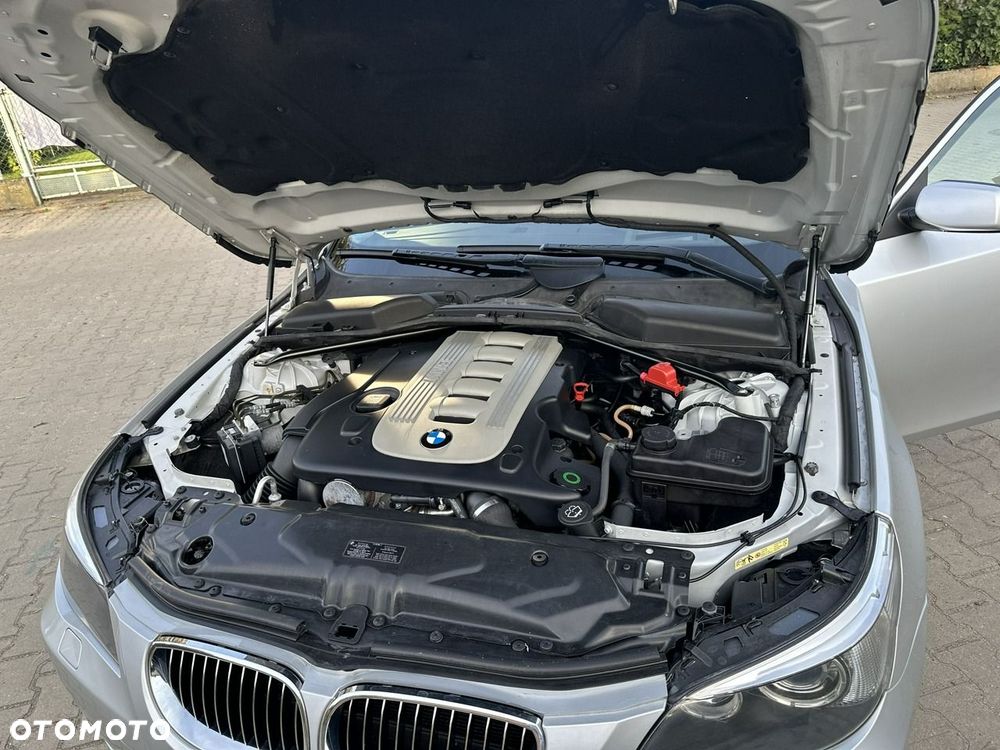 BMW Seria 5 - 21
