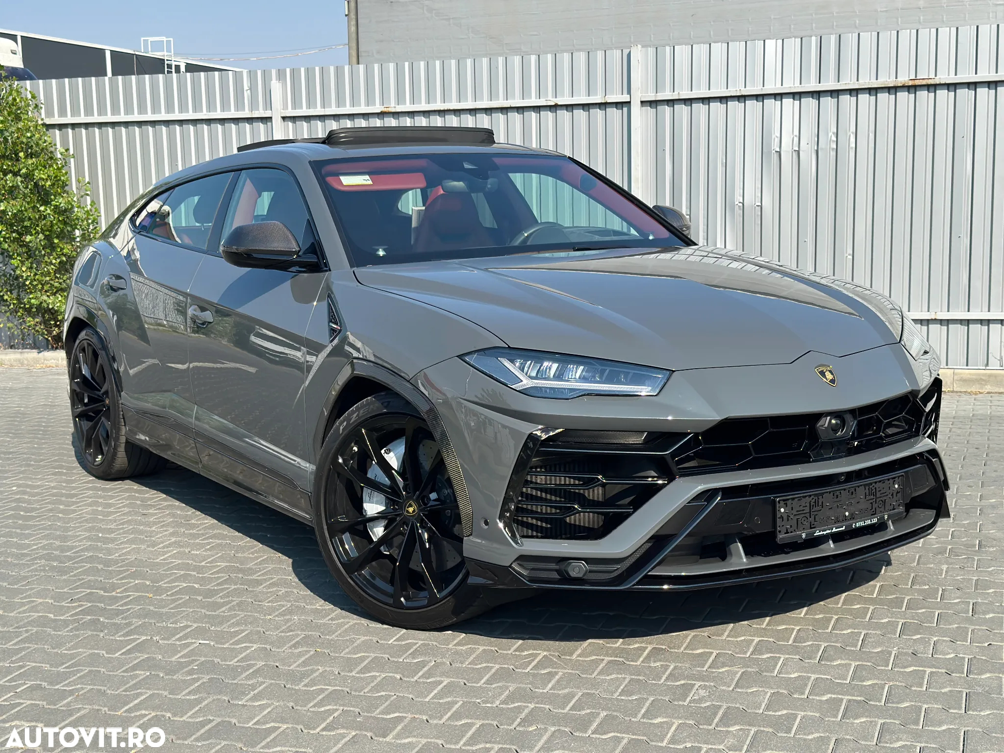 Lamborghini URUS Standard - 6