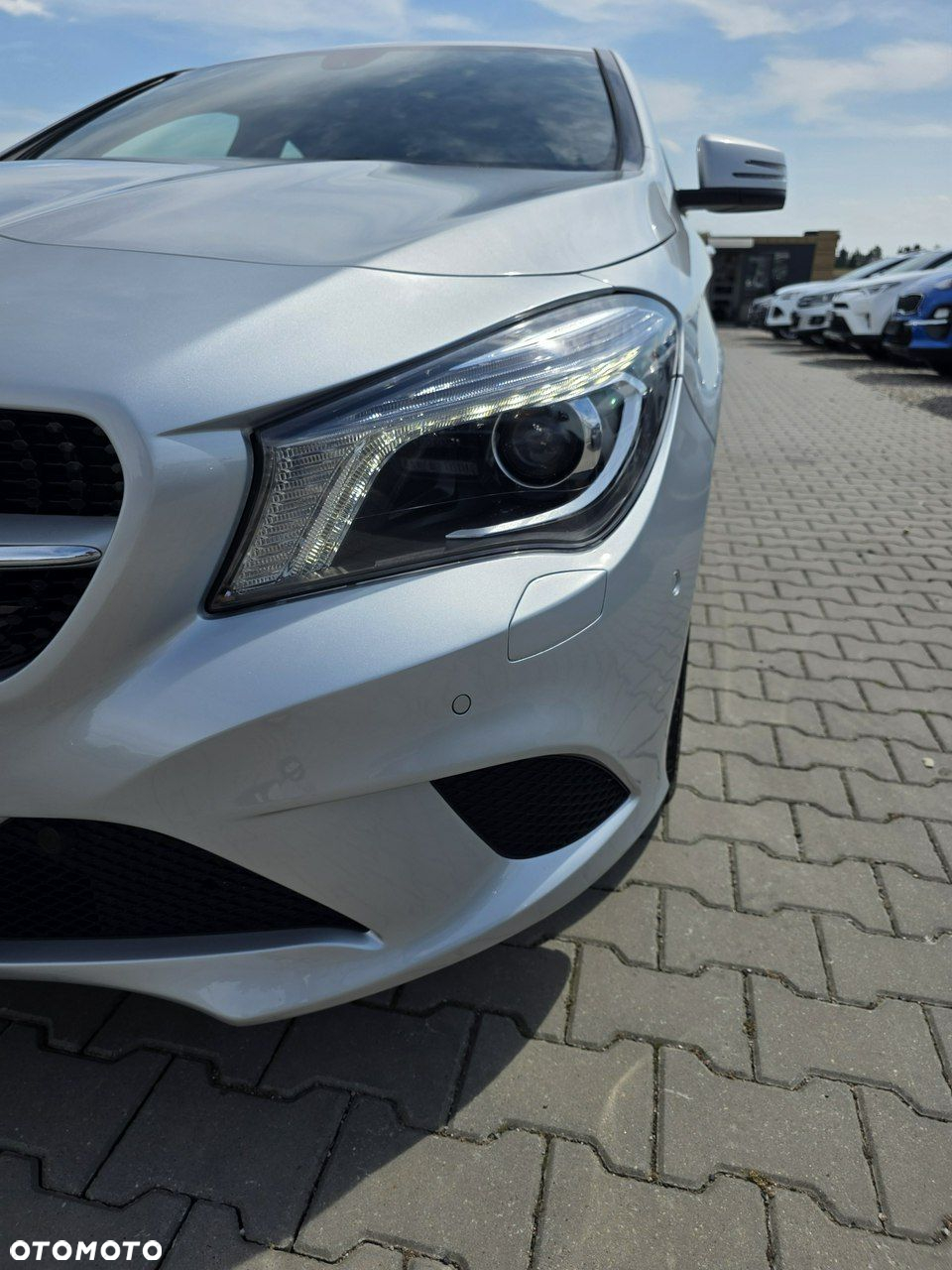 Mercedes-Benz CLA 180 - 14