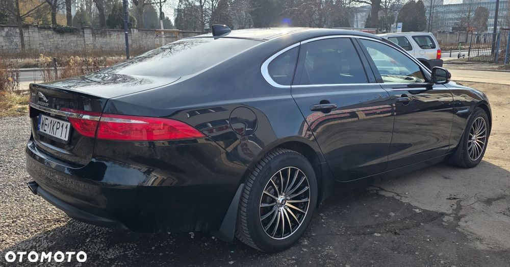 Jaguar XF 20d AWD Prestige - 7