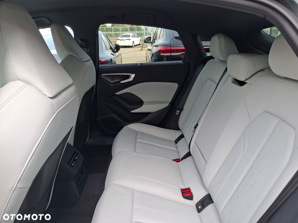Audi A5 Limousine - 23