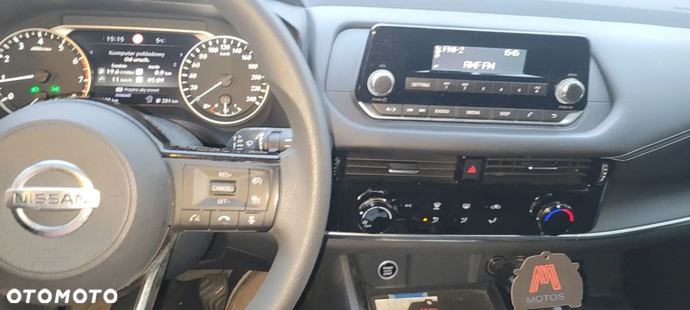 Nissan Qashqai 1.3 DIG-T VISIA - 3