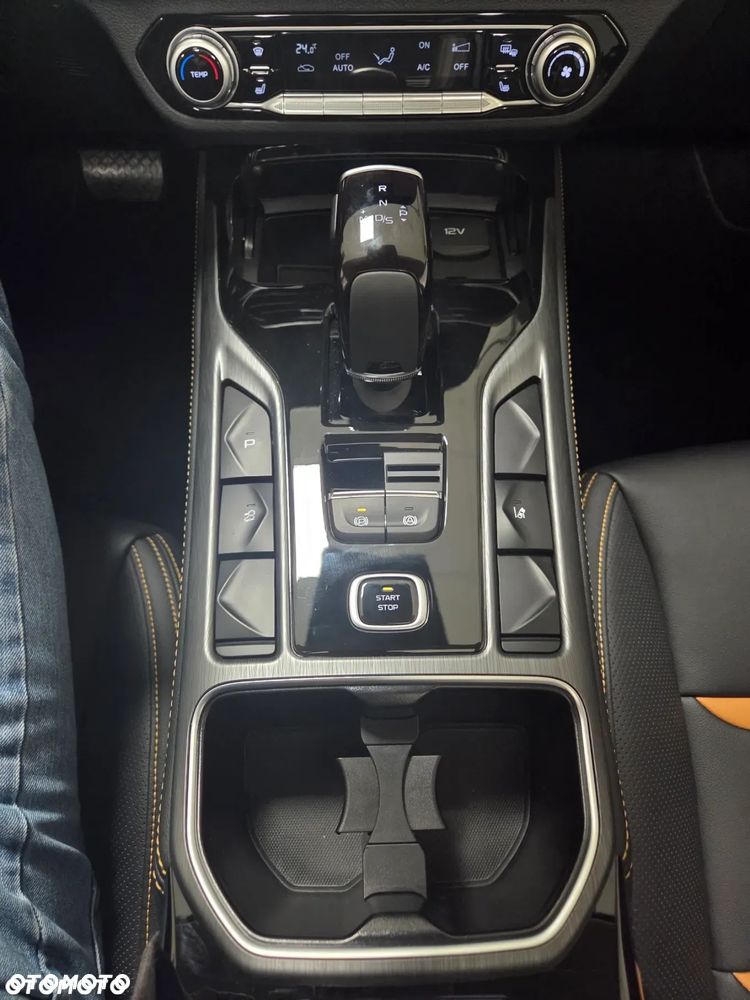 Bestune T77 1.5T Elegance DCT - 19