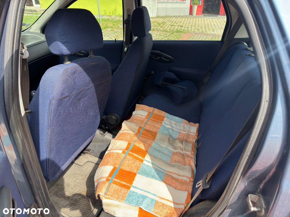 Fiat Punto - 10