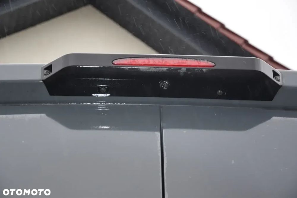 Iveco DAILY 35S18 Hi Matic  180Km 18M3 - 17