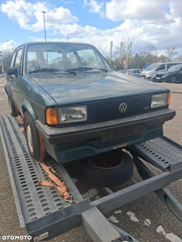 Volkswagen Jetta - 10