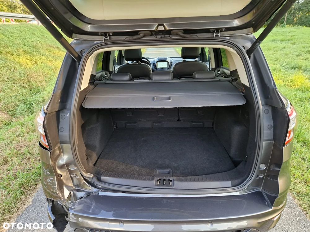 Ford Kuga - 5