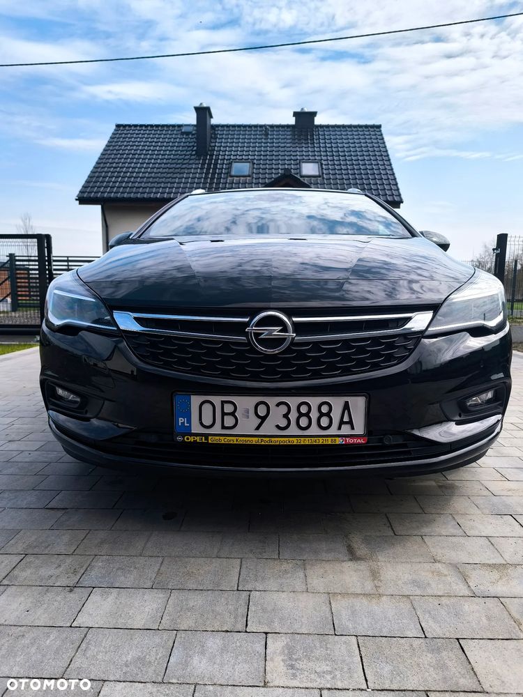 Opel Astra 1.6 CDTI Dynamic S&S - 2