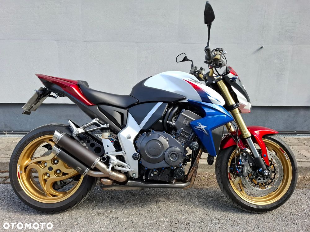 Honda CB - 1