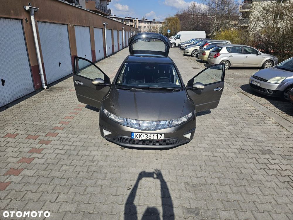 Honda Civic 1.8 Comfort - 10