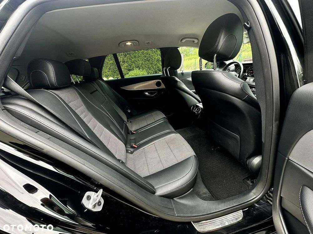 Mercedes-Benz Klasa E 220 d 9G-TRONIC Avantgarde - 11