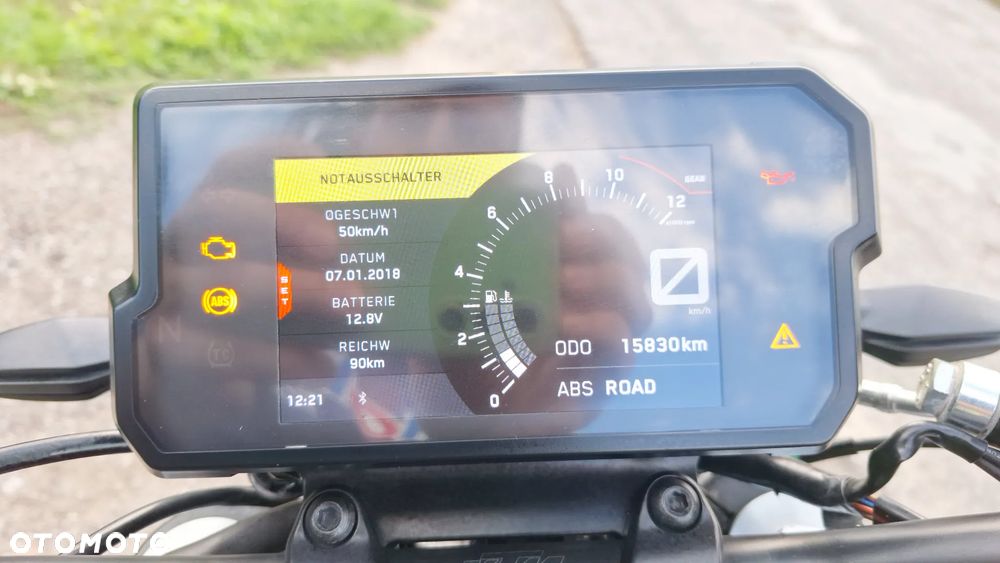 KTM Duke 125 - 22