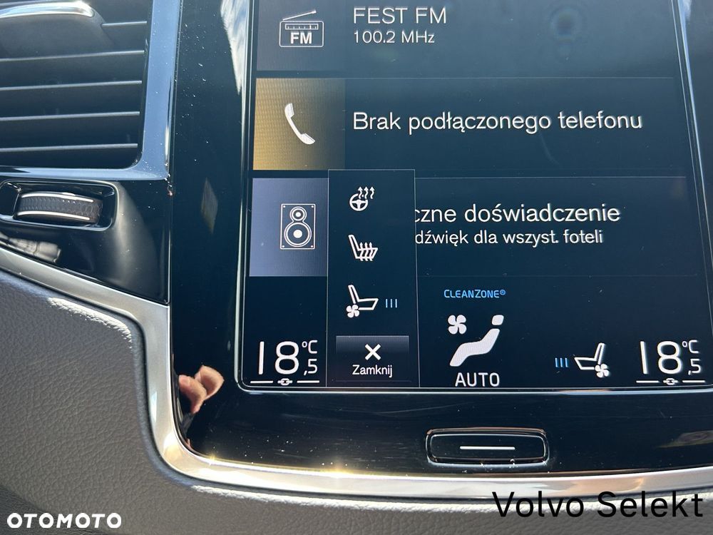 Volvo XC 90 - 19