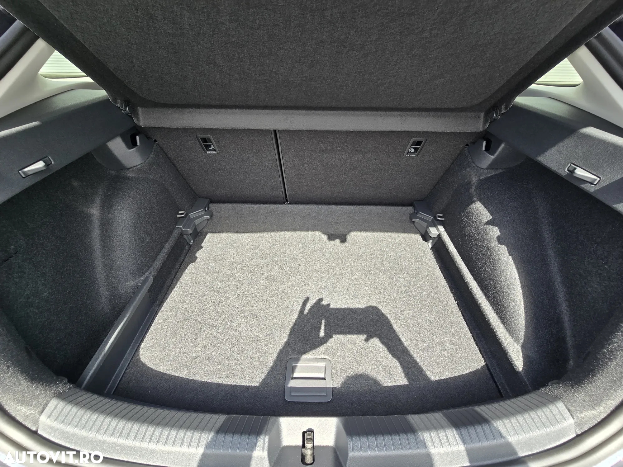 Volkswagen Taigo 1.5 TSI DSG Life - 13