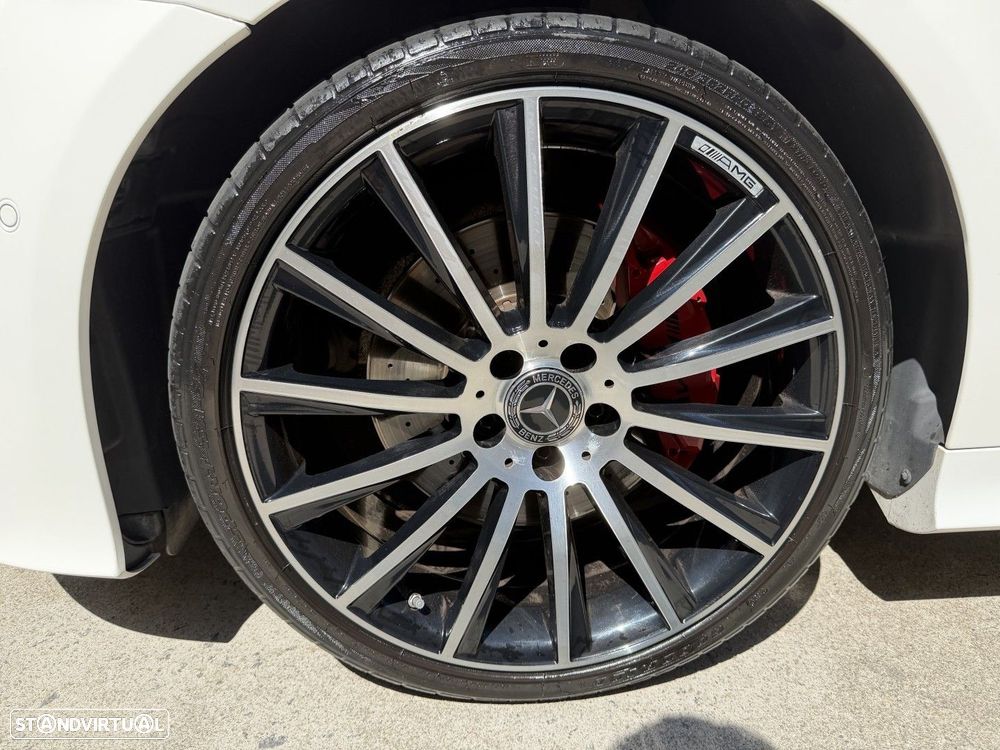 Mercedes-Benz E 220 d AMG Line - 19