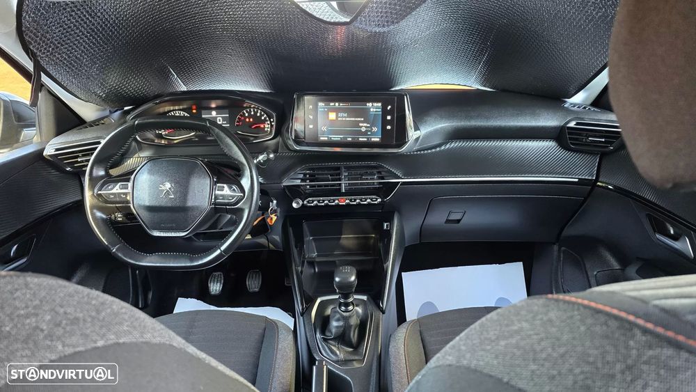 Peugeot 208 1.2 PureTech Active - 15