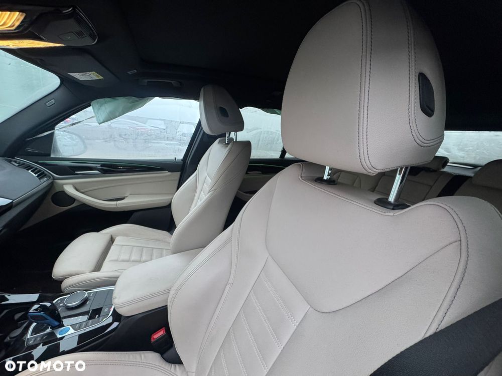 BMW iX3 80kWh Impressive - 26