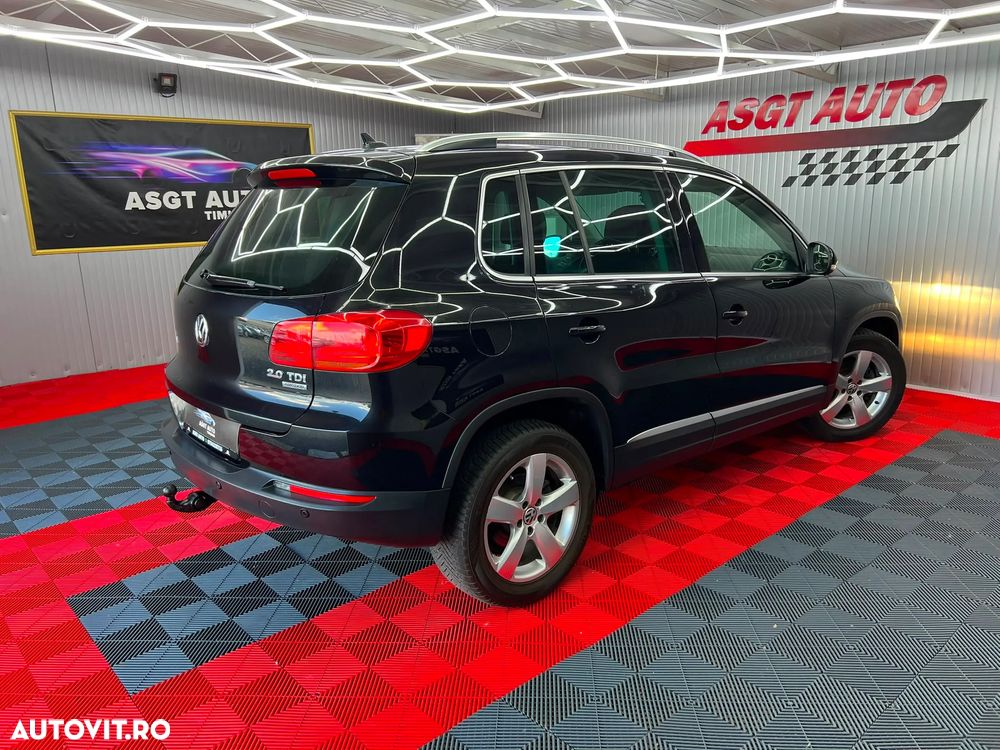 Volkswagen Tiguan 2.0 TDI 4Motion DSG Sport & Style - 8