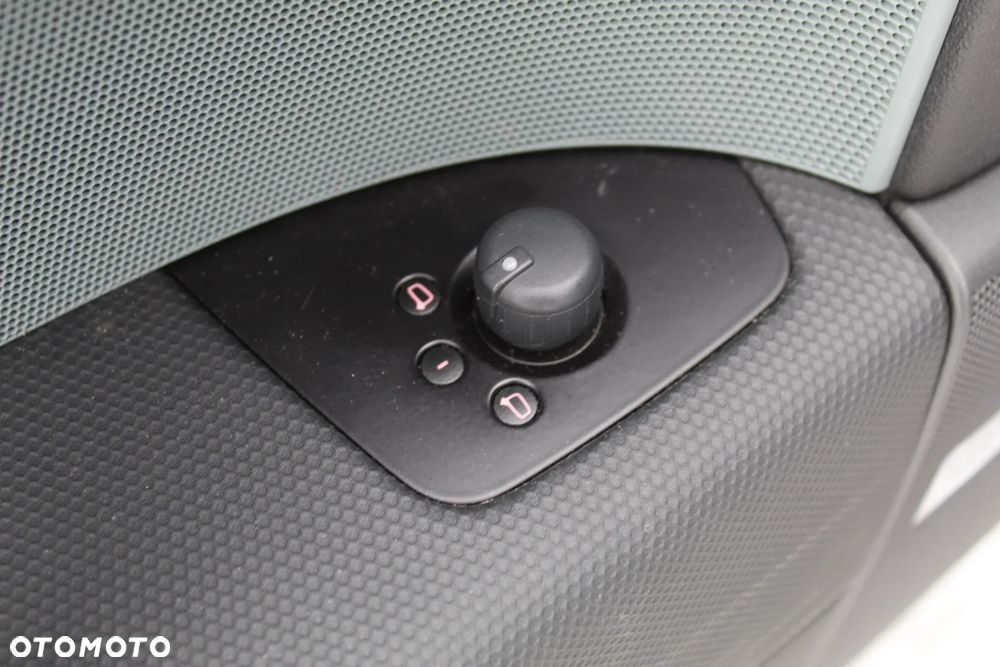 Audi TT Coupé 2.0 TFSI S tronic - 26