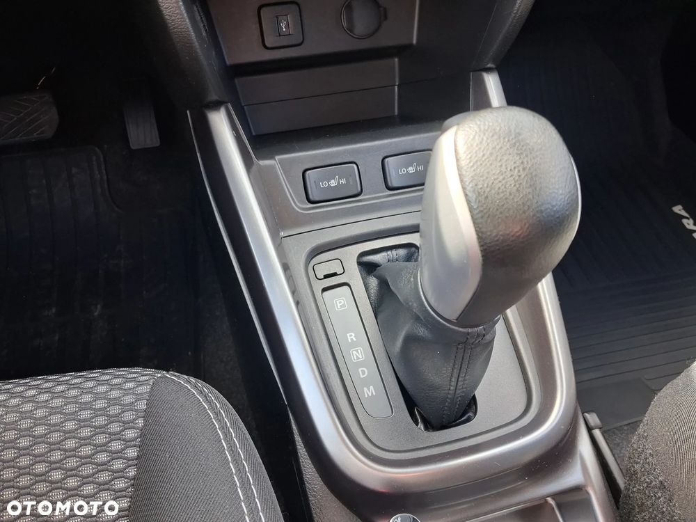 Suzuki Vitara 1.0 Boosterjet Premium 2WD - 28