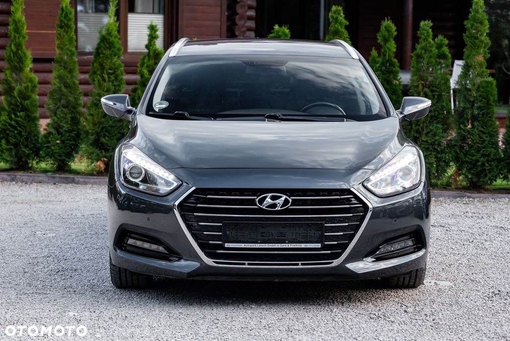 Hyundai i40 Kombi 1.7 CRDi DCT Premium - 7