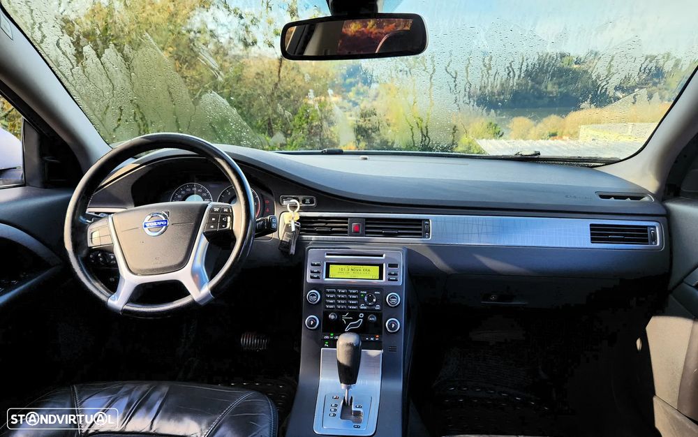 Volvo XC 70 2.4 D Summum Geartronic - 7