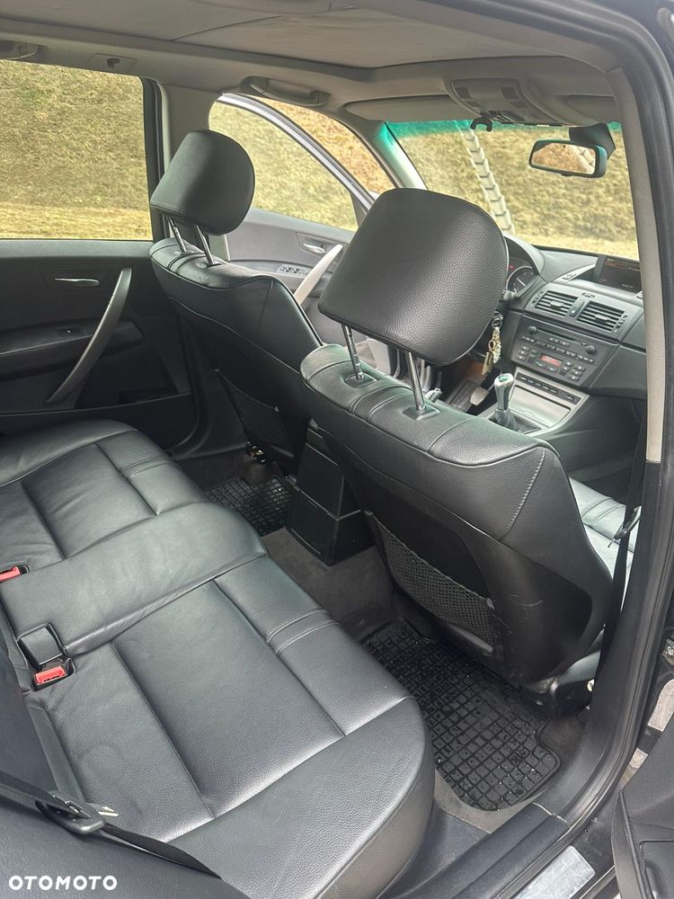 BMW X3 2.0d - 11