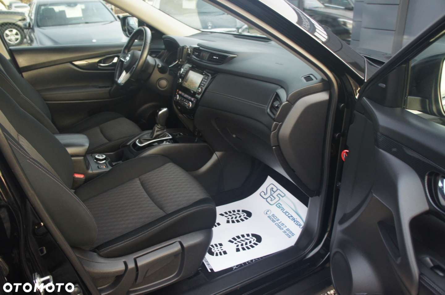 Nissan X-Trail - 16