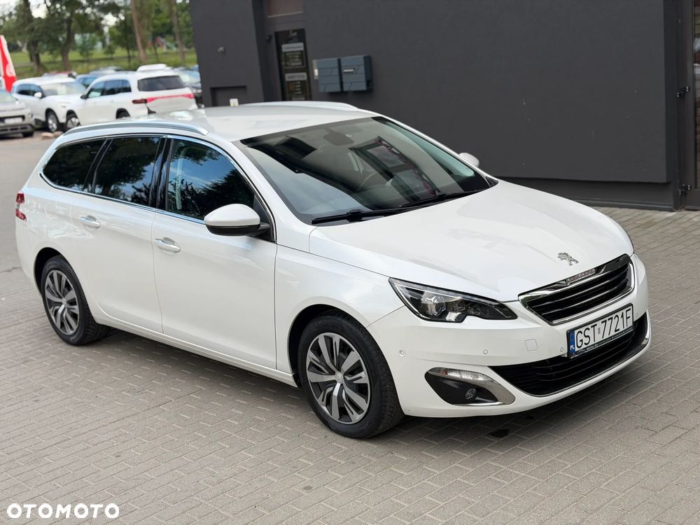 Peugeot 308 2.0 Blue HDi Allure S&S - 17