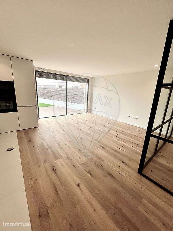 Apartamento T1 para arrendamento - Grande imagem: 4/13