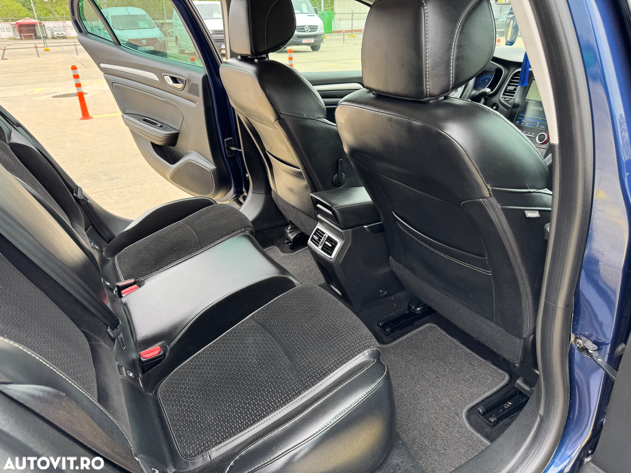 Renault Megane - 12